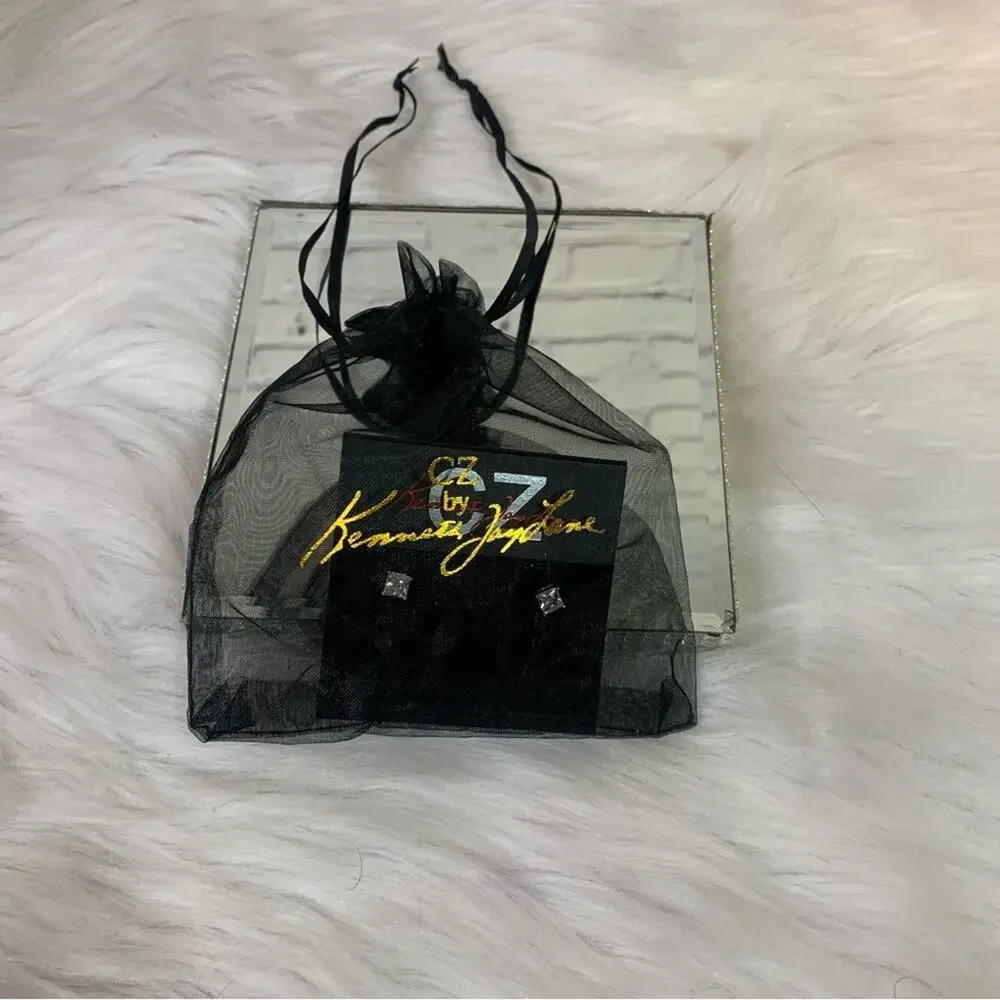 NWT Kenneth Jay Lane CZ Stud Earrings with Gift Bag Bin5 - Picture 4 of 5